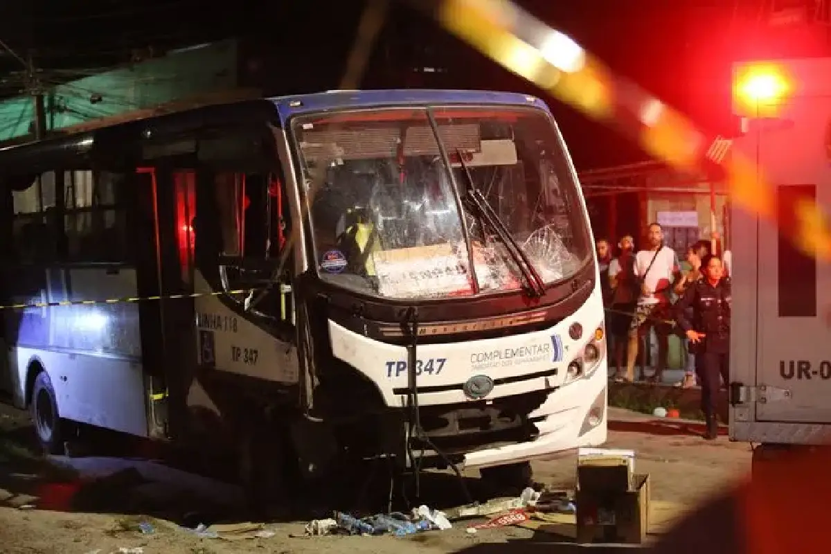Au Brésil, un mini bus a foncé sur la foule lors d'une procession de Pâques qui se déroulait dans l'Etat du Pernambouc. Le bilan fait état de quatre morts et d'une vingtaine de blessés.  - M. Costa _ Sipa